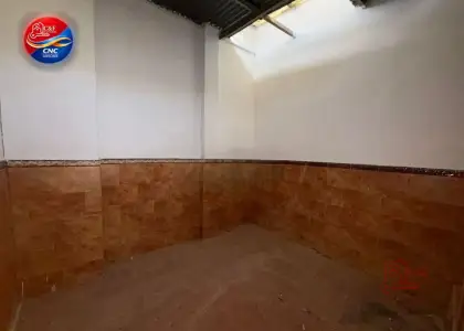Adosado en venta en Argamasilla De Alba, Calle Ángel Dotor, de 160 m2 con 4 dormitorios, 2 baños y plaza de garaje por 54.000 €, Ref. 0427 en Argamasilla de Alba