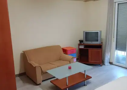 Alquiler de habitaciones en piso de 4 habitaciones en Salamanca - Mujeres en Salamanca