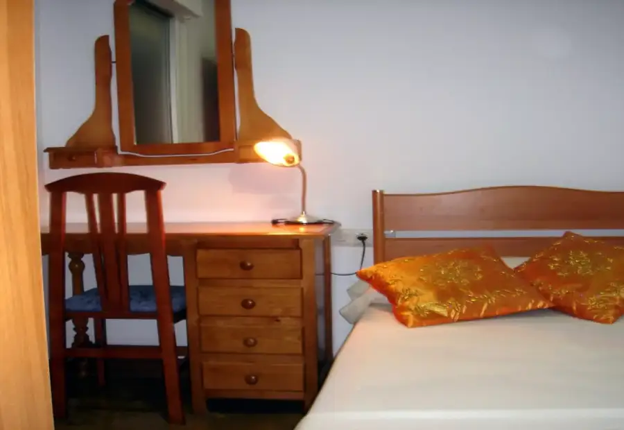 Alquiler de habitaciones en piso de 5 habitaciones en Salamanca - Mujeres en Salamanca