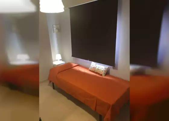 Alquiler de habitaciones para estudiantes en piso de 4 habitaciones en Alicante en Alicante (Alacant)
