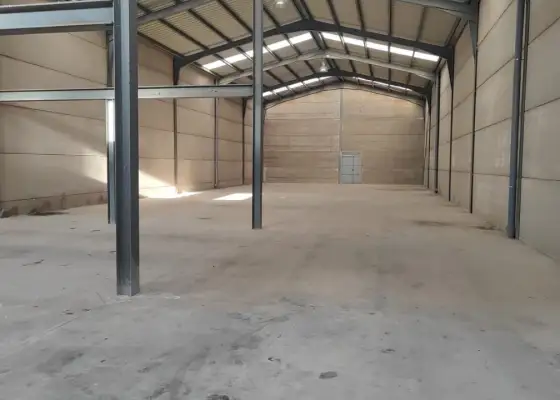 ALQUILER - ¡Gran oportunidad! Nave industrial en Puertollano