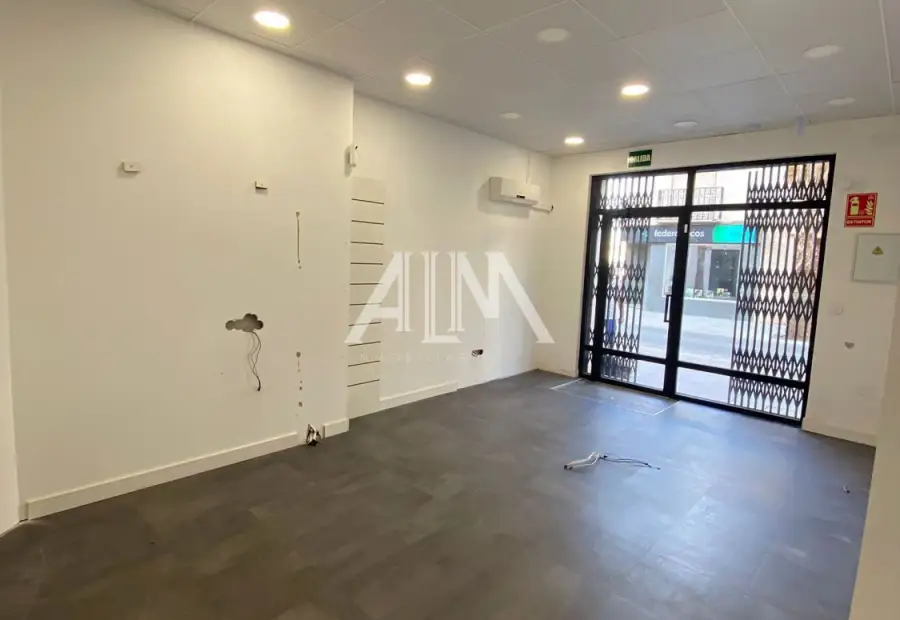 Alquiler Local Comercial Centro, Manzanares en Manzanares
