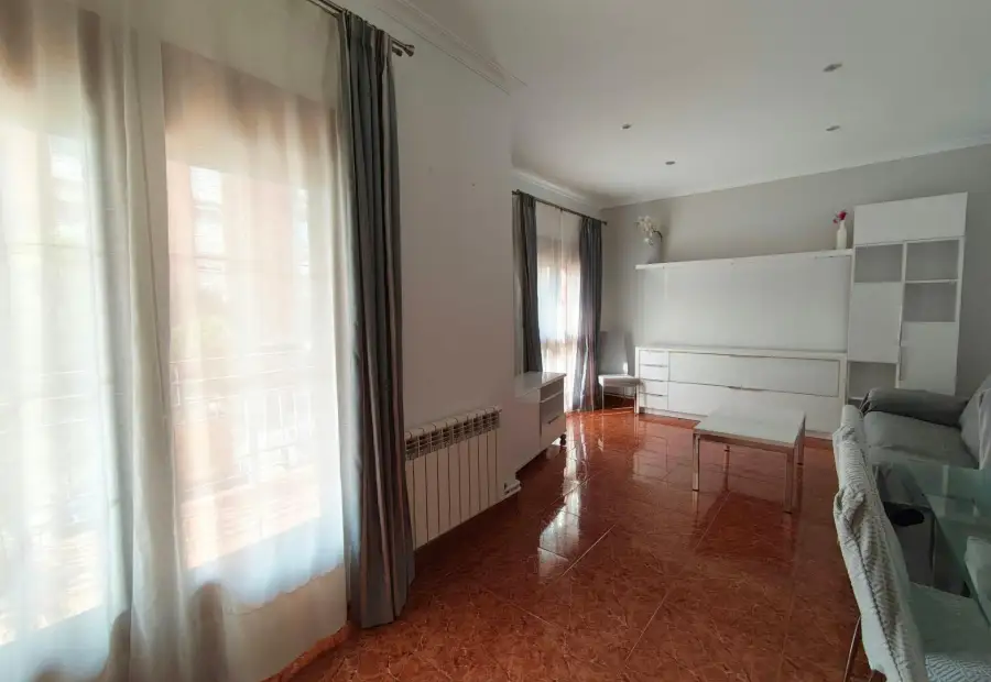Amplio y Moderno Piso en Alcázar de San Juan - Ideal para Familias