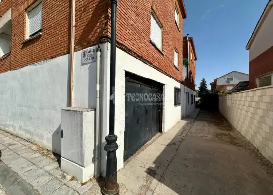 Box/Plaza De Garaje en venta en Pozo De Guadalajara - Pozo De Guadalajara, 38.500 €, 148 m2, ref. 661913 en Pozo de Guadalajara