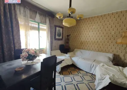 Casa adosada para reformar en el Barrio de San Luis (junto a Paseo Cervantes) en Alcázar de San Juan
