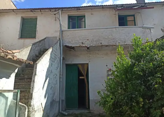 Casa antigua con gran potencial en Puertollano
