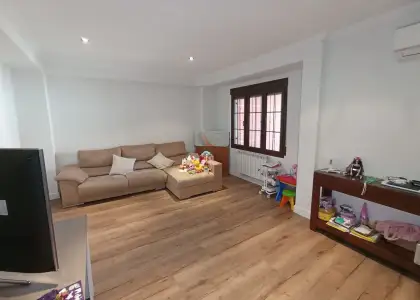 Casa/Chalet adosado En Venta Calle Dulcinea, Tomelloso en Tomelloso