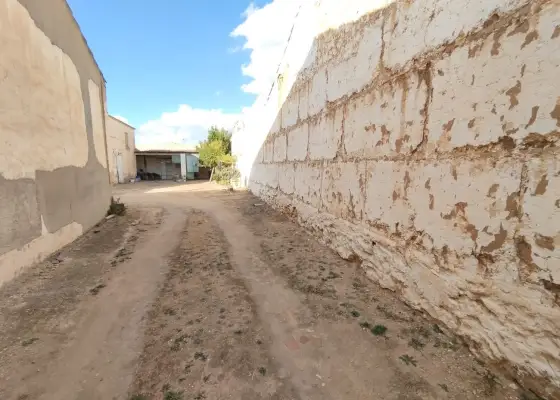 Casa/Chalet pareado En Venta Calle Melquiades Álvarez, Tomelloso en Tomelloso
