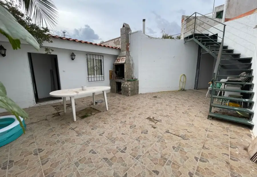 Casa/Chalet pareado En Venta Calle Pino, Tomelloso en Tomelloso