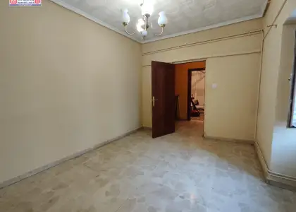Casa en esquina entre santa maria y ayto de 112 metros de parcela en Alcázar de San Juan