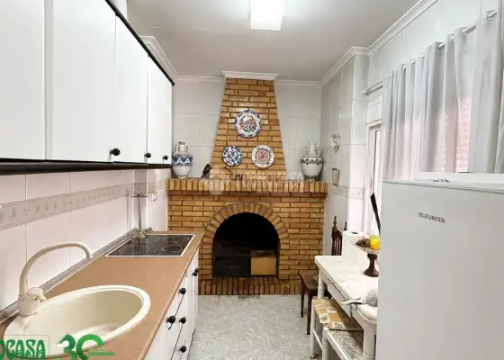 Casa en venta en Alcázar De San Juan - Alcázar De San Juan, 169.900 €, 205 m2, ref. 662720