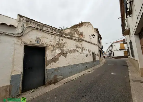 Casa en venta en Almagro - Almagro, 24.900 €, 232 m2, ref. 656140 en Almagro