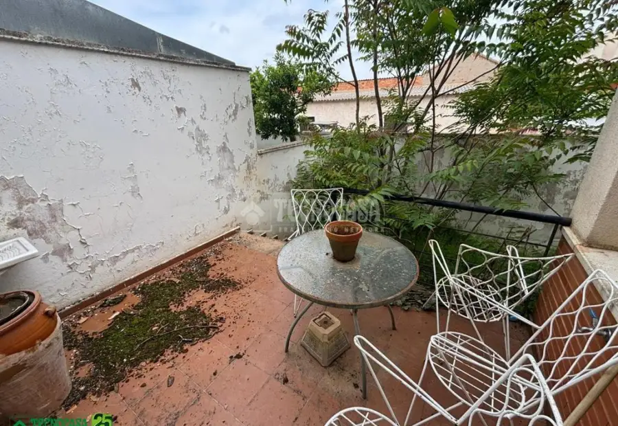 Casa en venta en Almagro - Almagro, 55.000 €, 117 m2, ref. 658080 en Almagro