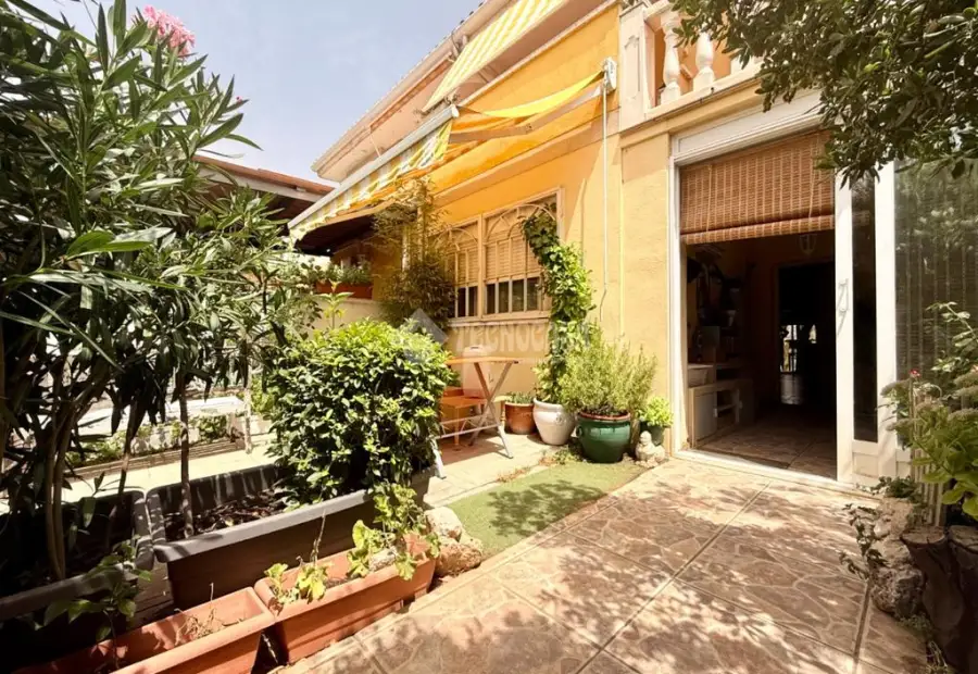 Casa en venta en Alovera - Alovera, 330.000 €, 200 m2, ref. 665259 en Alovera