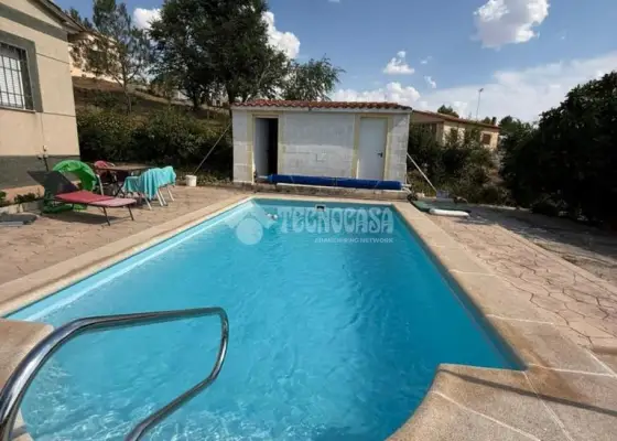 Casa en venta en Barajas De Melo - Barajas De Melo, 209.900 €, 147 m2, ref. 664502 en Barajas de Melo