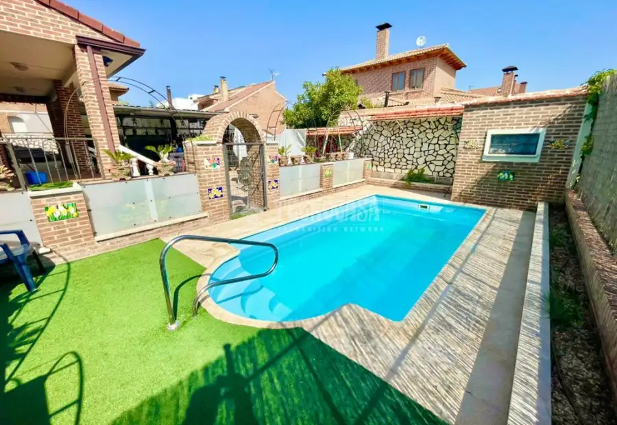 Casa en venta en Cabanillas Del Campo - Cabanillas Del Campo, 524.200 €, 375 m2, ref. 646613 en Cabanillas del Campo