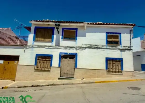 Casa en venta en Campo De Criptana - Campo De Criptana, 57.900 €, 395 m2, ref. 661818 en Campo de Criptana