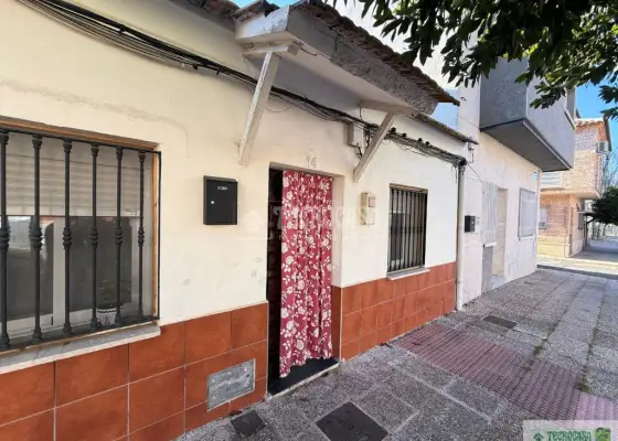 Casa en venta en Ciudad Real - Ciudad Real, 85.000 €, 63 m2, ref. 652130