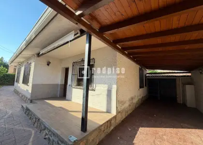Casa en venta en Distrito Único, Alovera, Guadalajara en Alovera