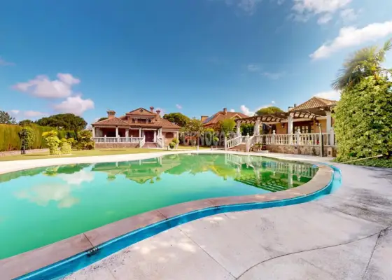 Casa en venta en El Casar - El Casar, 1.689.000 €, 731 m2, ref. 656220 en El Casar