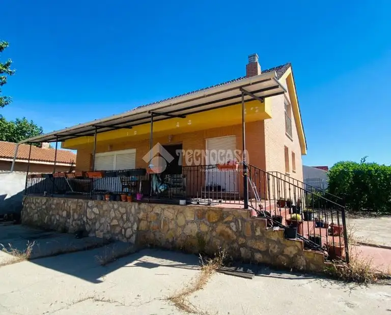 Casa en venta en Escalona - Escalona, 229.900 €, 275 m2, ref. 661350 en Escalona