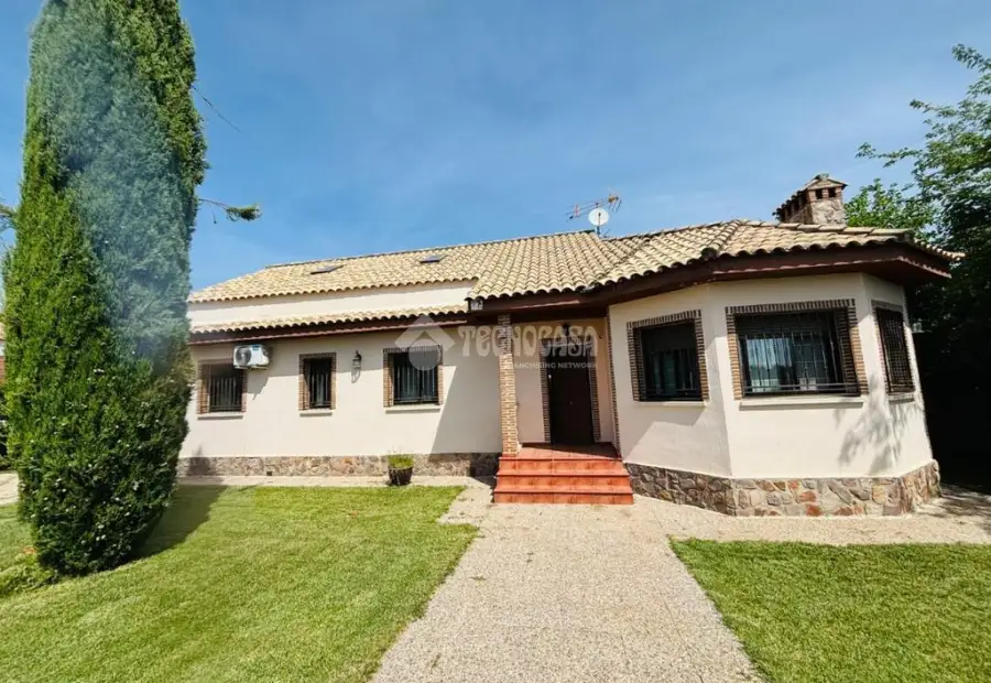 Casa en venta en Escalona - Escalona, 289.900 €, 262 m2, ref. 659150 en Escalona