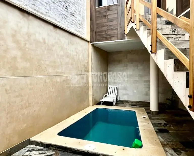 Casa en venta en Herencia - Herencia, 139.900 €, 140 m2, ref. 646487 en Herencia