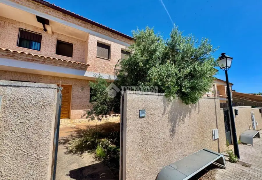 Casa en venta en Hita - Hita, 160.000 €, 97 m2, ref. 661738 en Hita