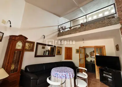 Casa en venta en Hontoba, Guadalajara en Hontoba