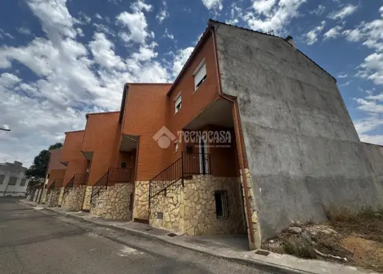 Casa en venta en Huerta De Valdecarábanos - Huerta De Valdecarábanos, 119.999 €, 140 m2, ref. 663390 en Huerta de Valdecarábanos