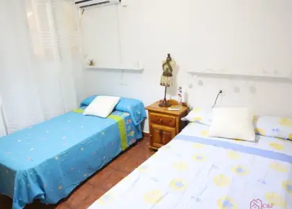 Casa en venta en Miguel Esteban, de 153 m2 con 5 dormitorios y 2 baños por 129.000 €, Ref. 0378 en Miguel Esteban