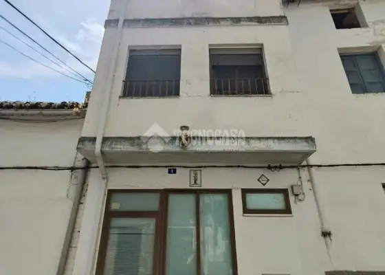 Casa en venta en Navalcán - Navalcán, 57.900 €, 102 m2, ref. 663285