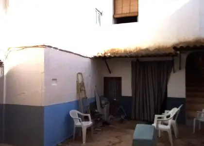 Casa en venta en San Carlos del Valle, 3 dorm. · 45.000 € en San Carlos del Valle