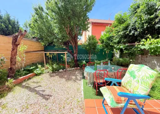 Casa en venta en Seseña - Seseña, 297.000 €, 198 m2, ref. 657838 en Seseña