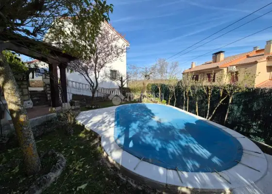 Casa en venta en Sigüenza - Sigüenza, 399.000 €, 192 m2, ref. 665793 en Sigüenza