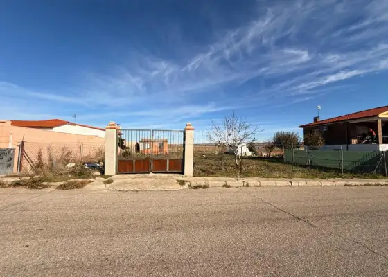 Casa en venta en Torrejón Del Rey - Torrejón Del Rey, 60.000 €, 42 m2, ref. 640754 en Torrejón del Rey