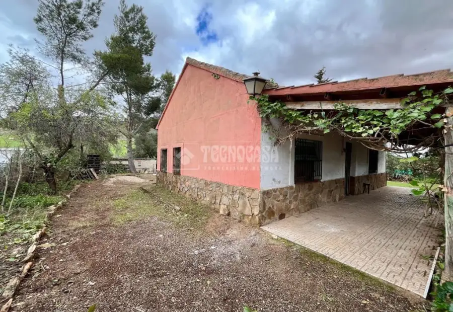 Casa en venta en Valdepeñas - Valdepeñas, 65.000 €, 137 m2, ref. 641611 en Valdepeñas