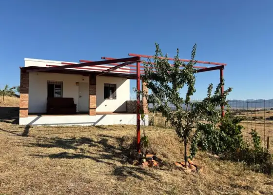 Casa en venta en Valdeverdeja - Valdeverdeja, 67.900 €, 1500 m2, ref. 661590 en Valdeverdeja