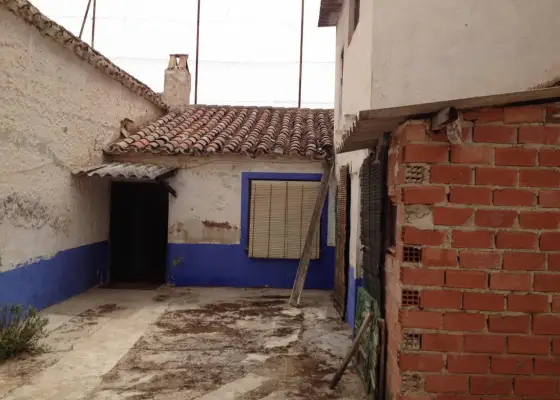 Casa en venta para reformar o tirar. en Manzanares