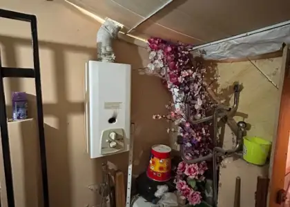 Casa habitable y tranquila con terraza en El Poblado en Puertollano