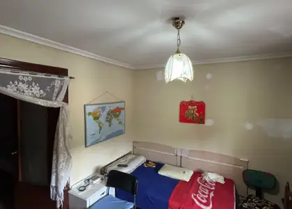 Casa habitable y tranquila con terraza en El Poblado en Puertollano