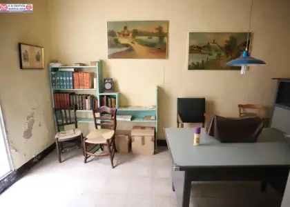 Casa para reforma íntegra o derribo ubicada junto a c/ emilio castelar en Alcázar de San Juan