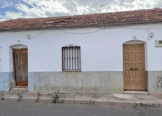 Casa para reformar en Argamasilla de Calatrava