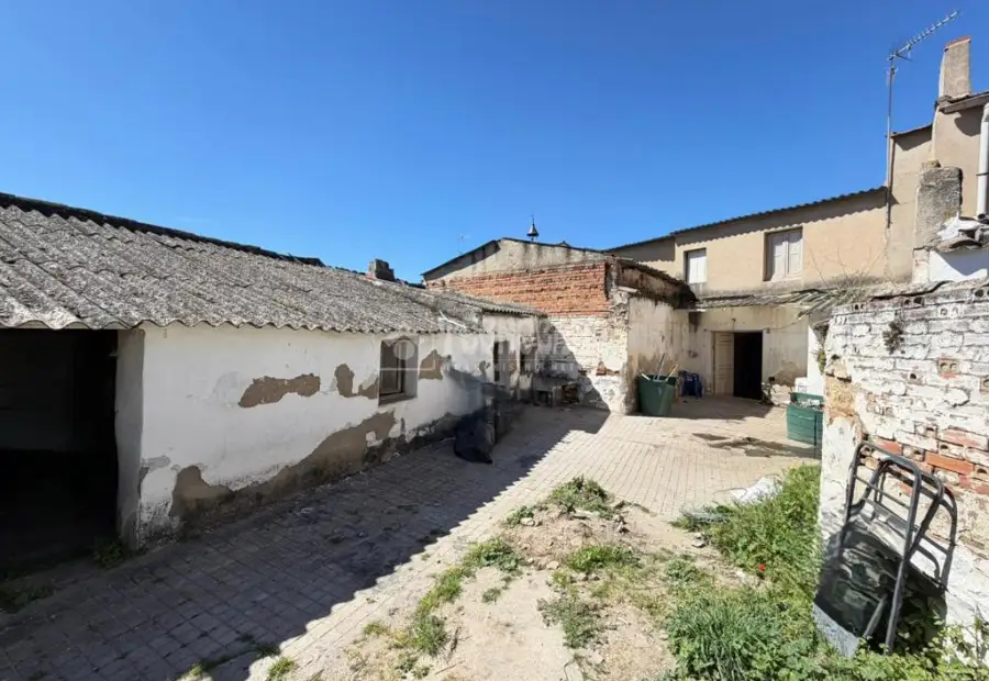 Casa rural en venta en Cebolla - Cebolla, 69.900 €, 224 m2, ref. 658542 en Cebolla