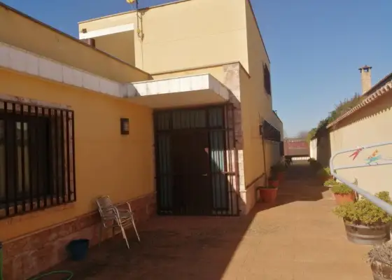 Casa unifamiliar en venta en Manzanares