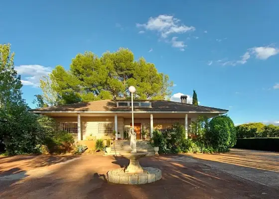 Chalet en Argamasilla de Calatrava