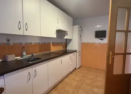 Chalet en venta en Alameda De Cervera, de 124 m2 con 3 dormitorios, 2 baños, plaza de garaje y terreno por 127.000 €, Ref. 0352 en Alameda de Cervera