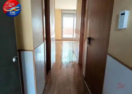 Chalet en venta en Alcázar De San Juan, Calle Caballero Del Verde Gaban, de 147 m2 con 4 dormitorios, 2 baños y plaza de garaje por 160.000 €, Ref. 0407 en Alcázar de San Juan