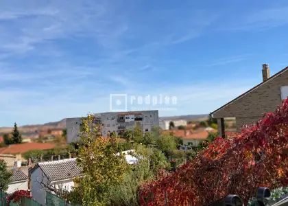 Chalet en venta en Calle de Clara Campoamor, Humanes, Guadalajara en Humanes