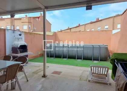 Chalet en venta en Chozas de Canales, Toledo en Chozas de Canales